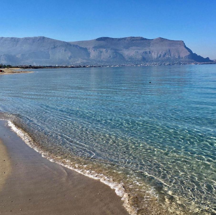 Goccia Del Mare Villa Isola delle Femmine Luaran gambar